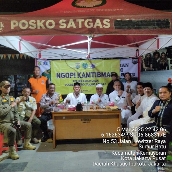 
					Polsek Kemayoran Gelar “Ngopi Kamtibmas”, Warga Dapat Edukasi Soal Keamanan Lingkungan