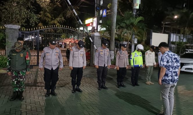 
					Patroli Malam Ramadhan Cegah Gangguan Kamtibmas Bersama Tiga Pilar Sawah Besar