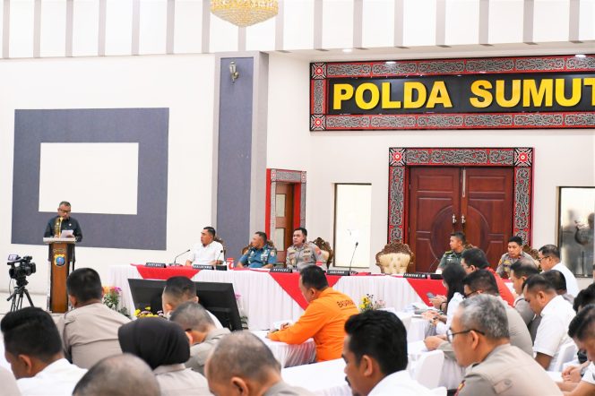 
					Jalin Sinergitas, Danlantamal I Hadiri Rapat Koordinasi Lintas Sektoral di Polda Sumut