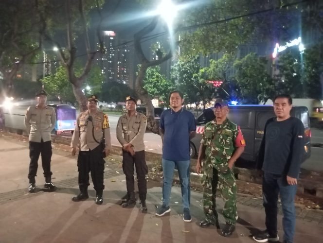 
					Patroli Tiga Pilar Polsek Kemayoran Antisipasi Tawuran dan Balap Liar, Situasi Jakarta Pusat Aman dan Kondusif