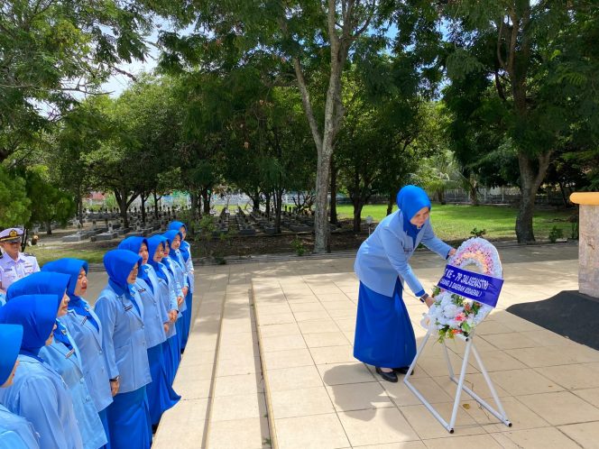 
					Jelang HUT Ke-79, Jalasenastri Laksanakan Ziarah ke TMP Kota Banda Aceh