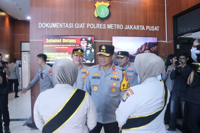 
					Polres Jakpus Luncurkan 12 Layanan Progresif Modern untuk Masyarakat