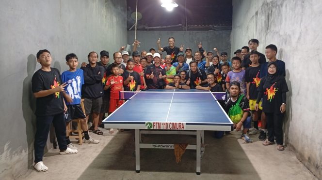 
					Tenis Meja Jadi Ruang Persaudaraan, PTM Cimura dan PTM Kali Ijo Gelar Laga Persahabatan