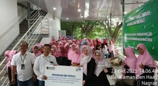 BRI Peduli kanca Cibubur Salurkan Paket Sembako untuk Masyarakat Jabodetabek