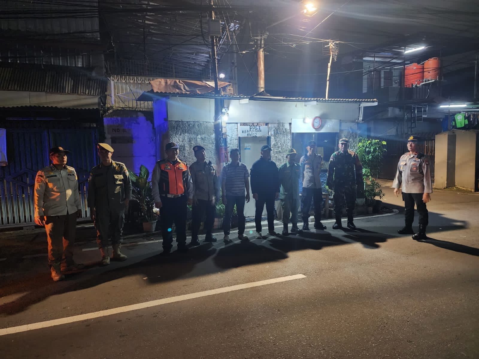 Polsek Senen Gelar Apel Ops Cipta Kondisi dan Patroli Gabungan 3 Pilar